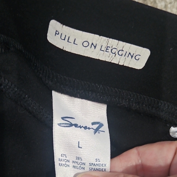 Seven7 Black Leggings - Picture 3 of 6